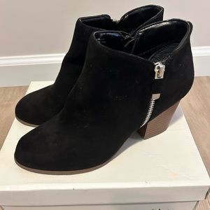 2/$30-Ankle booties